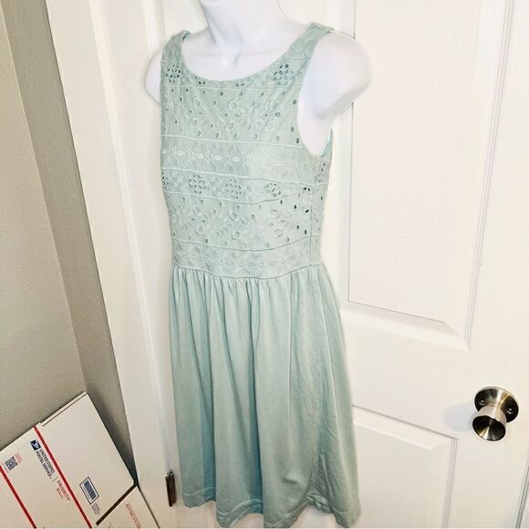 Ann Taylor LOFT Sleeveless Casual Eyelet Day Dress Mimi Seafoam Green 2 - Picture 5 of 8